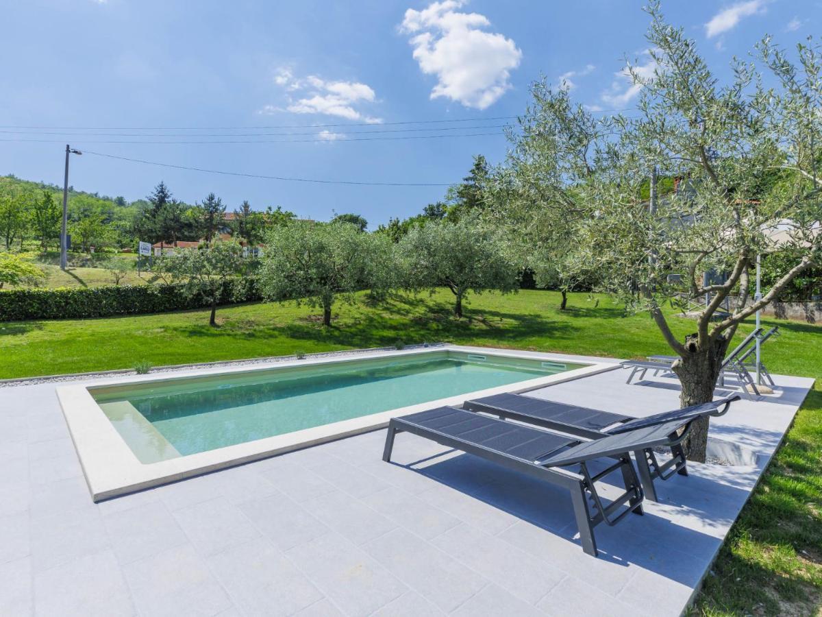 Holiday Home Carlo - Ipc102 By Interhome Pican Bagian luar foto